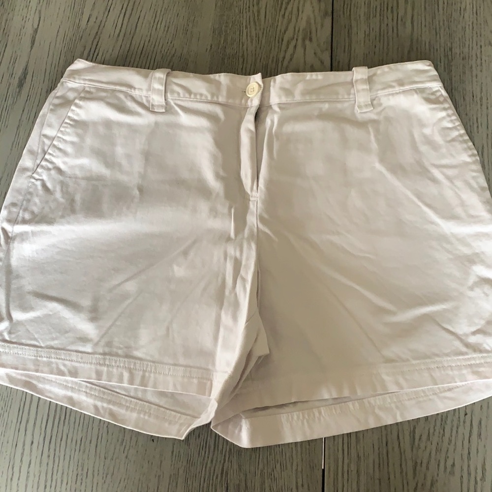 Vineyard Vines Barely Used Cream Shirts 14